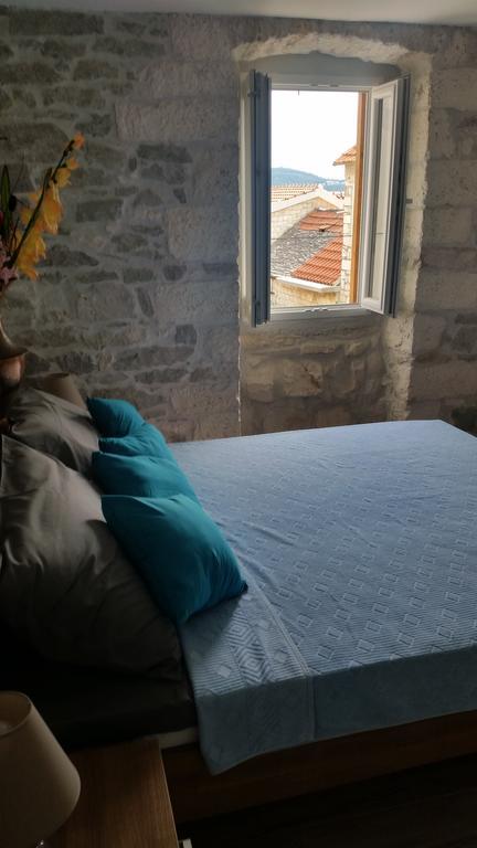 Apartment Petrovic Trogir Extérieur photo